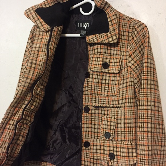Rouge Plaid Jacket - Picture 8 of 8